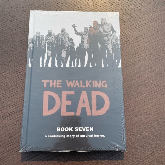 The Walking Dead hardcover graphic novel - Book Seven. New unopened. - Picture 1 of 3